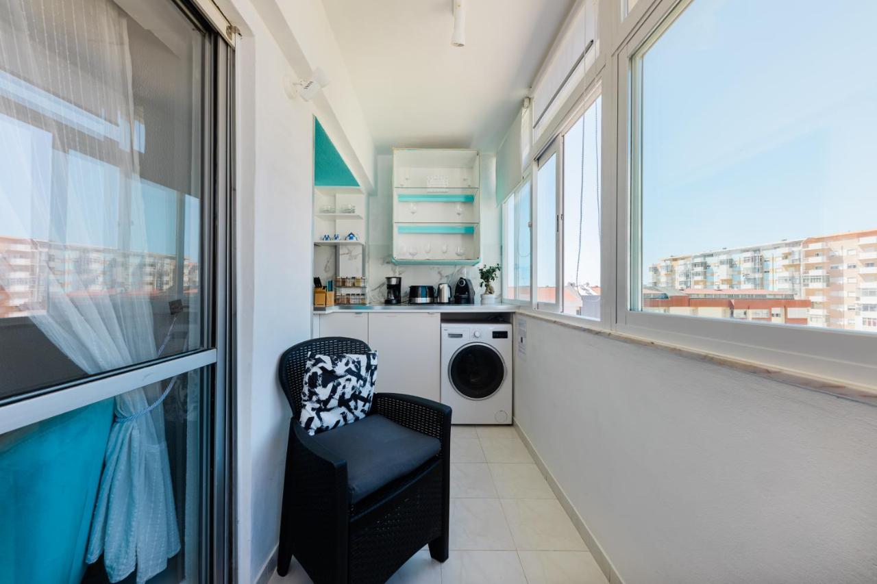 2 Room Condo - 5 Mins From Costa Da Caparica Beach & Bars 外观 照片