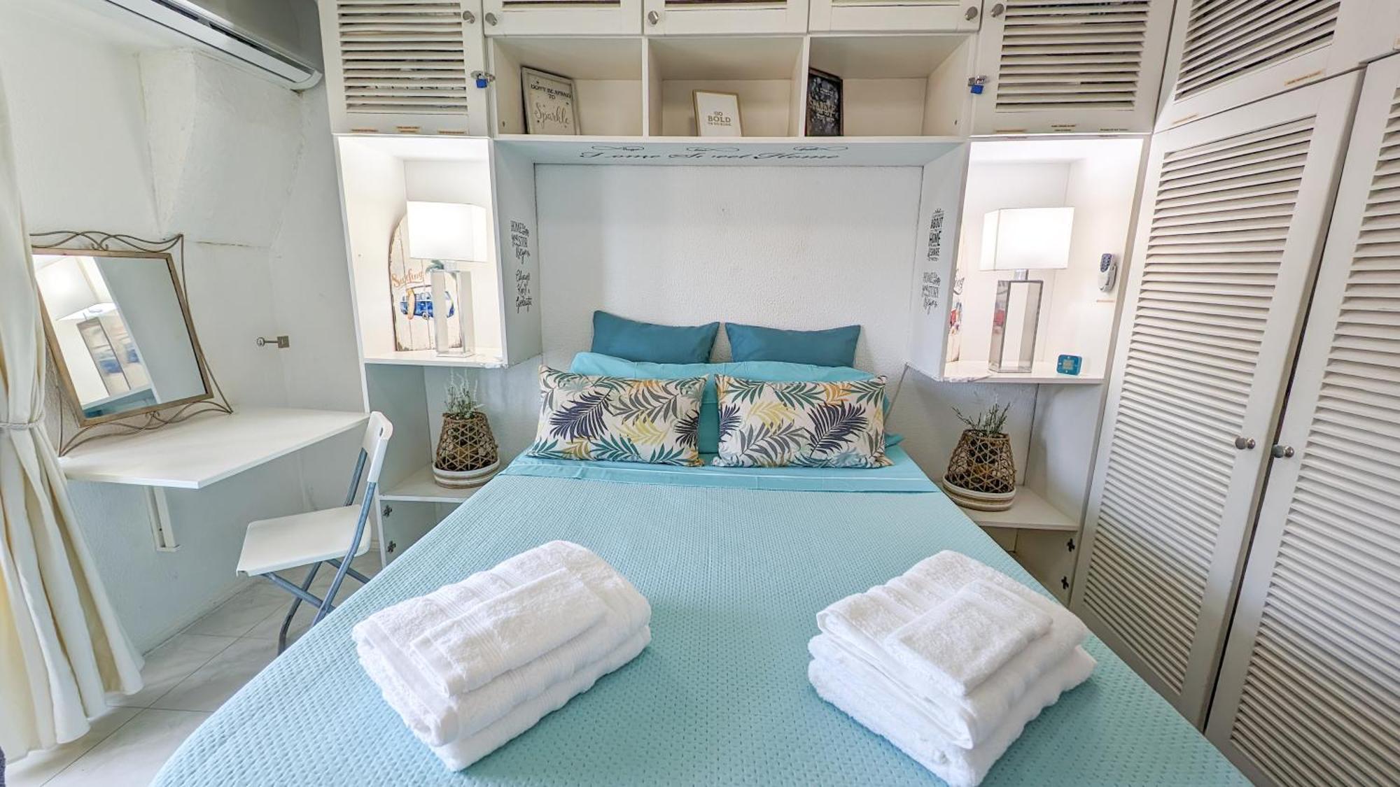 2 Room Condo - 5 Mins From Costa Da Caparica Beach & Bars 外观 照片